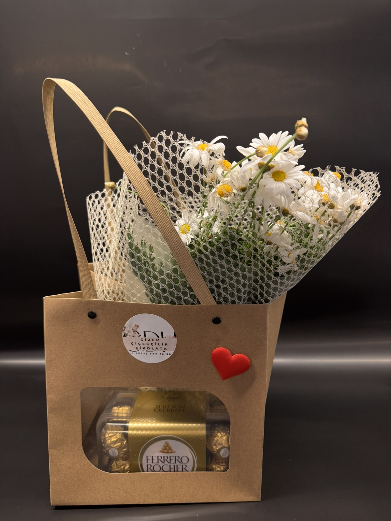 Çantada Çikolata & Papatya Kombin